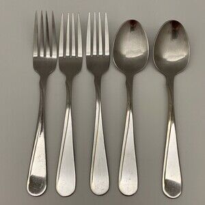 Gourmet Settings 18/10 Stainless Steel Forks Spoons Flatware Lot of 5
